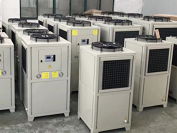 油冷機廠家如何提升傳熱效率 油冷機廠家如何提升傳熱效率